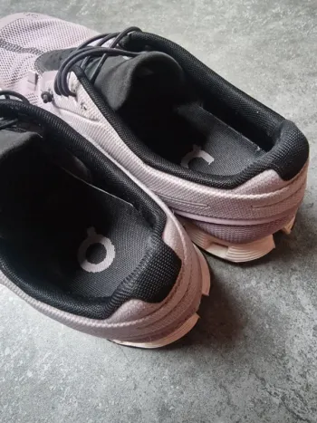 Used On Running Cloud bike — image 3 of 4
