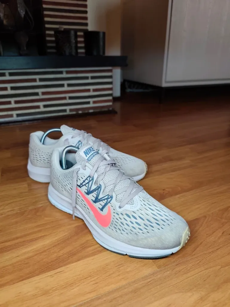 Used Lightweight Nike Windflo 5 bike — image 2 of 15