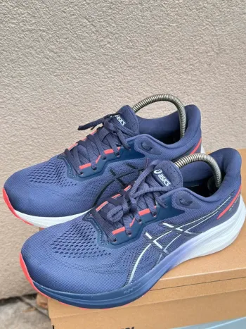 Tweedehands Asics GT-1000 13 bike — afbeelding 2 van 10