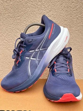 Brugt Asics GT-1000 13 Running Shoes