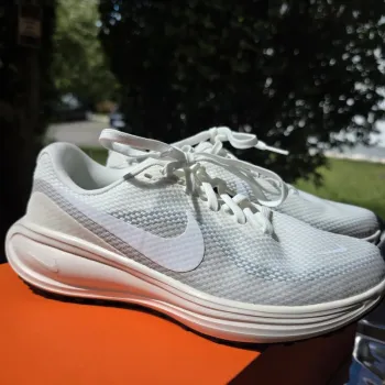 Used White Nike Revolution 8 Running Shoes