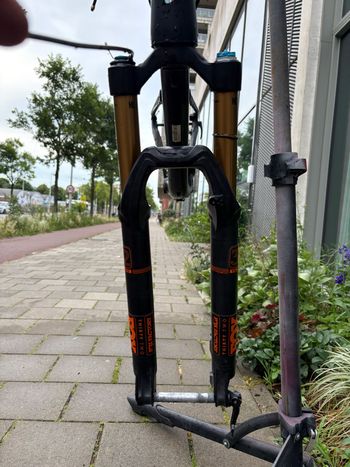 Použité Fox Factory CTD 3POS 32 2014 Fork