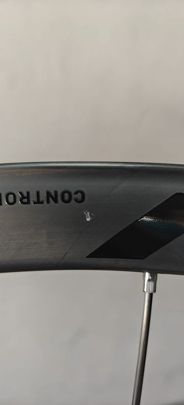 Used Specialized Roval Control World Cup 2026 bike — image 14 of 16