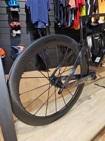 Tweedehands Syncros Capital SL Aero 60 2026 bike — afbeelding 2 van 4