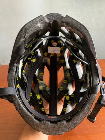 Used Lazer Genesis Superlight bike — image 4 of 7