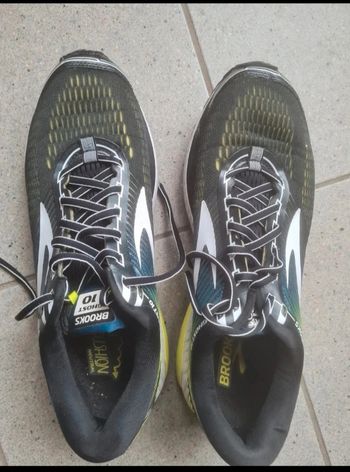 Used Brooks Running Shoes Running Shoes