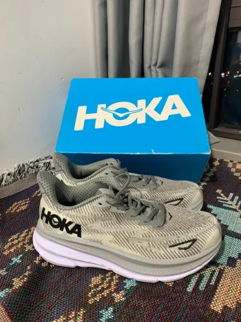Tweedehands Hoka Clifton 9 Running Shoes