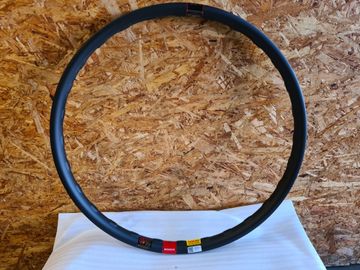 Used Reserve 30 HD 27.5 Carbon Rim Wheels