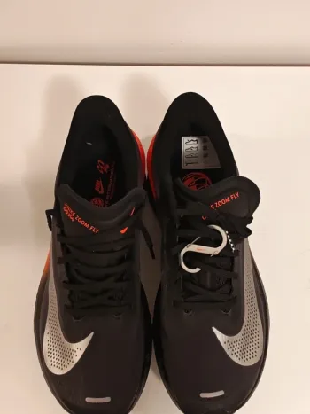 Tweedehands Nike Zoom Fly 6 bike — afbeelding 2 van 4