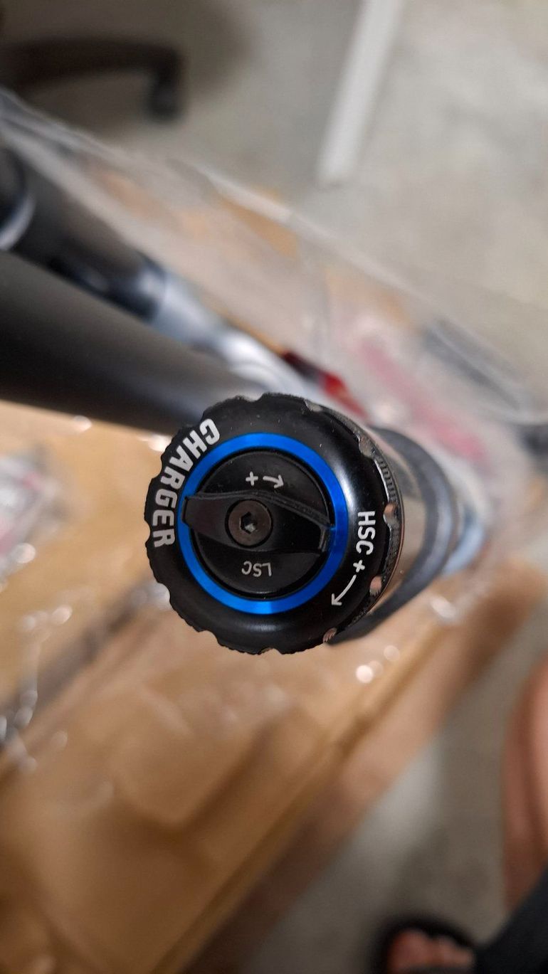 Used RockShox Boxxer Ultimate bike — image 4 of 6