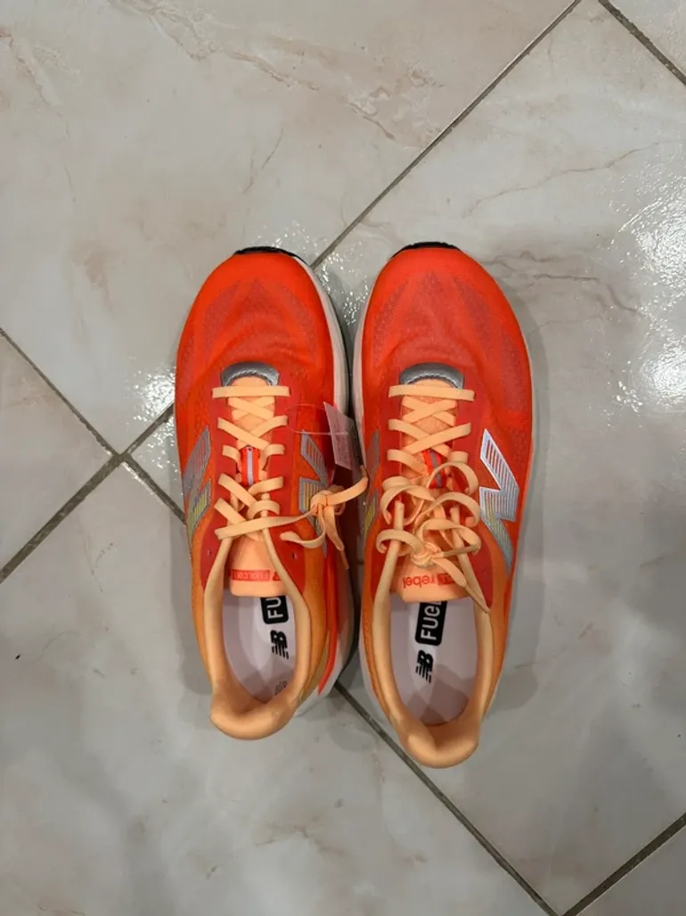 Used New Balance Running Shoes bike — image 2 of 3