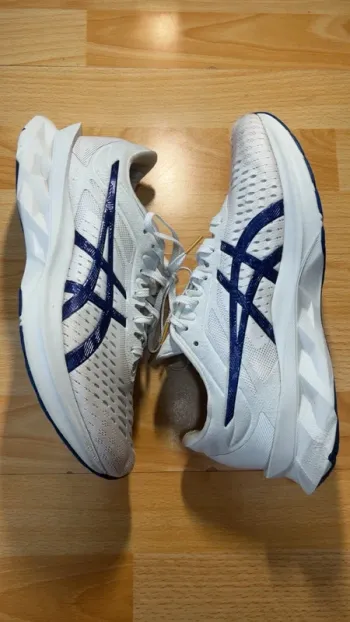 Used Asics Novablast SPS Running Shoes