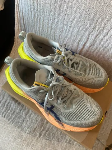 Used Asics Superblast bike — image 2 of 5
