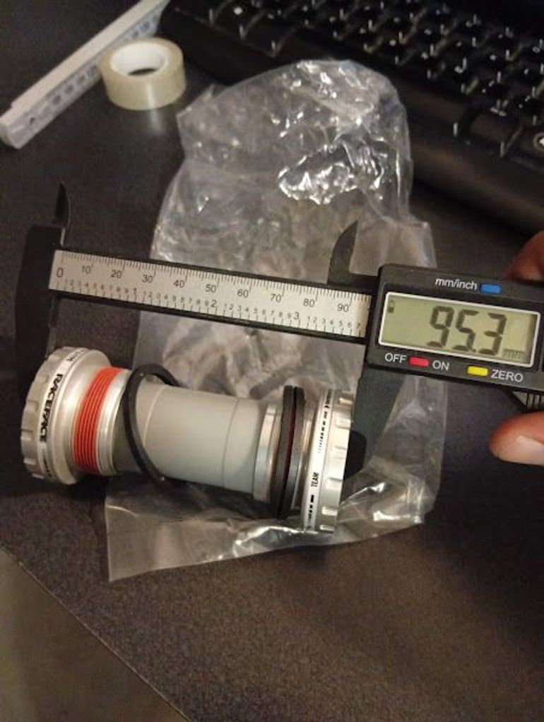 Used Race Face X-Type Team Bottom Bracket bike — image 2 of 6