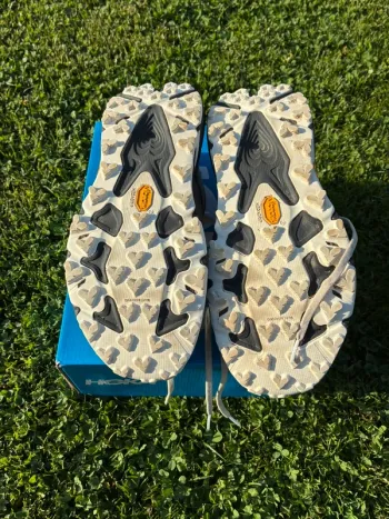 Used Hoka Speedgoat 7 bike — image 6 of 6