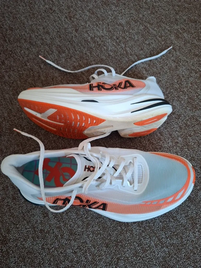 Used Hoka Cielo x1 2.0 bike — image 2 of 5