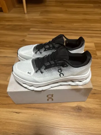 On Running Cloudtilt Running Shoes d'occasion