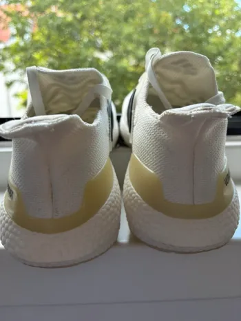 Used Adidas UltraBoost 21 bike — image 2 of 10