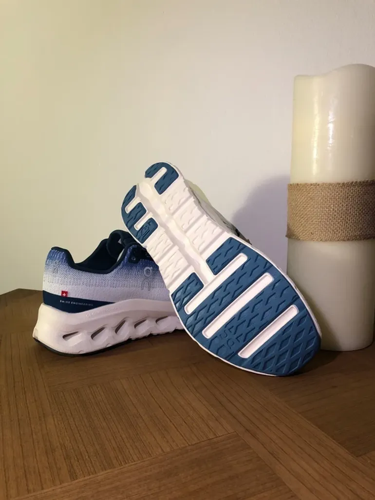 Gebrauchtes On Running On Shoes size 42 bike — Bild 3 von 3