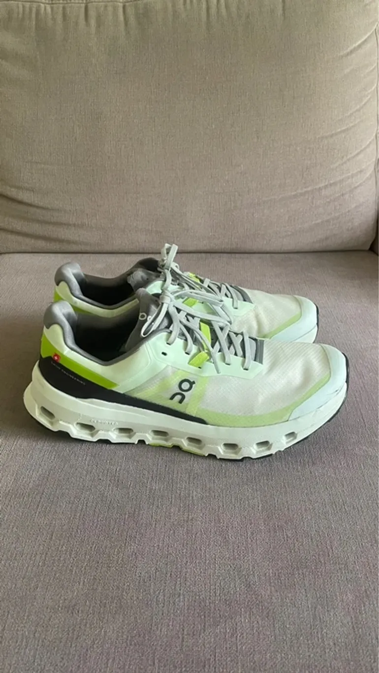Used Asics Cloud Vista 2 bike — image 4 of 10