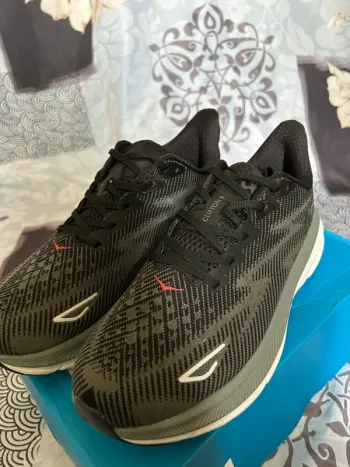 Gebrauchtes Hoka Running Shoes bike — Bild 2 von 3