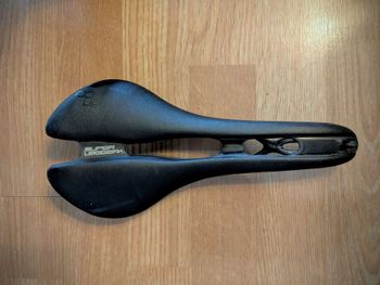 Używany San Marco Carbone SuperLeggera Saddle Saddles & Seatposts