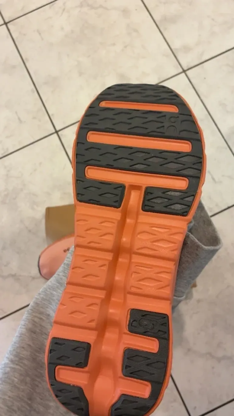Used Orange Cloud bike — image 4 of 4
