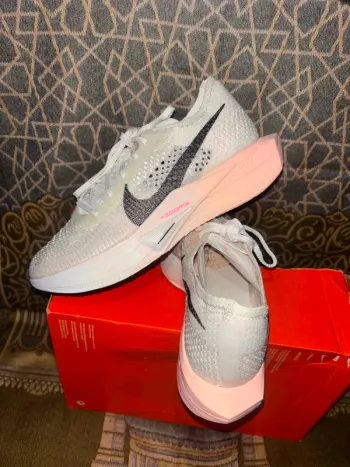 Used Nike Vaporfly Next 3 bike — image 11 of 15