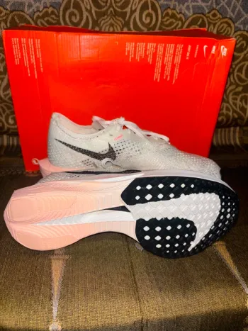 Used Nike Vaporfly Next 3 bike — image 12 of 15
