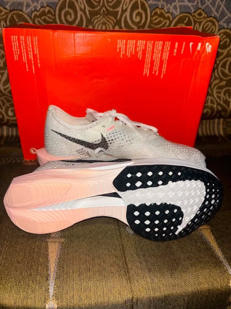 Used Nike Vaporfly Next 3 bike — image 12 of 15