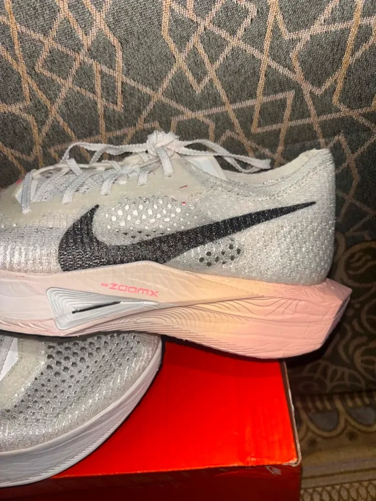 Used Nike Vaporfly Next 3 bike — image 6 of 15
