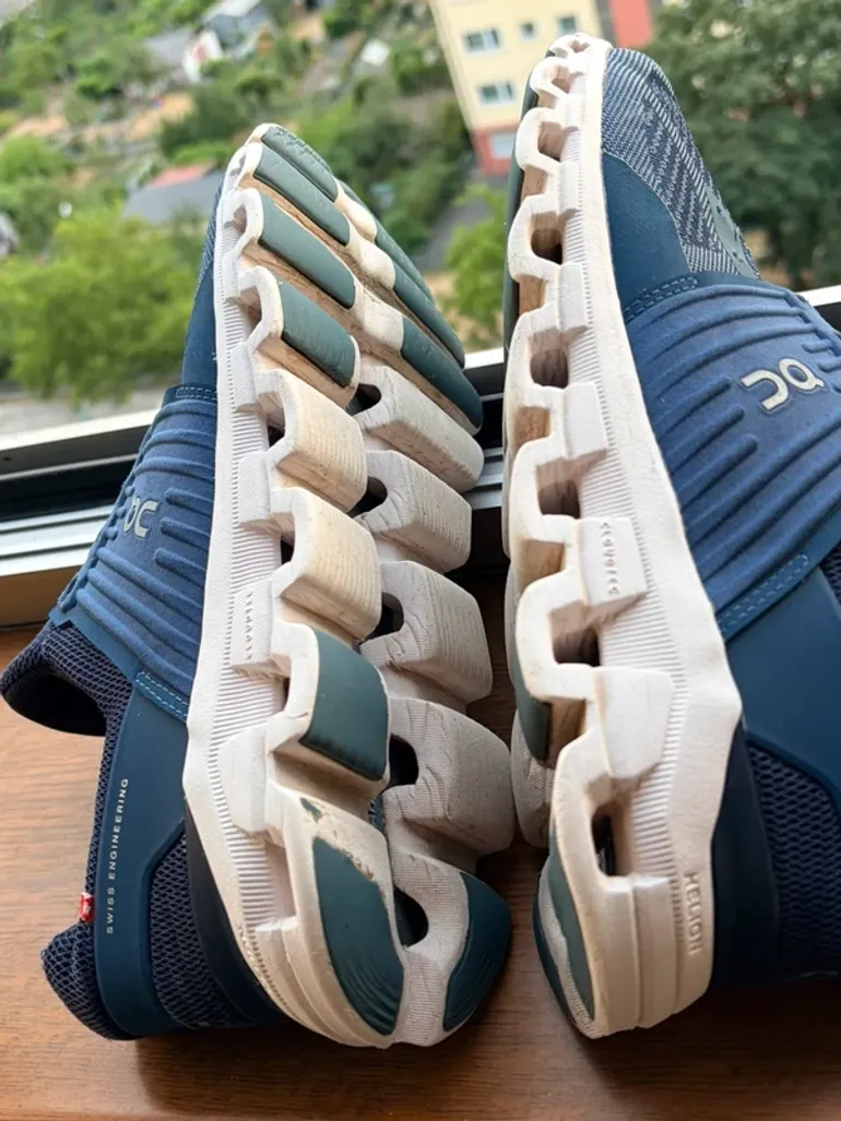 Used On Running Cloud bike — image 6 of 11