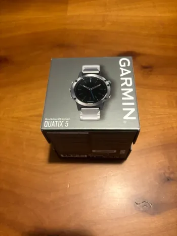 Used Standard Garmin Quatix 5 Sapphire Edition bike — image 9 of 13