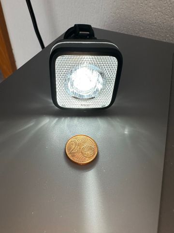 Used Knog Blinder bike — image 5 of 6