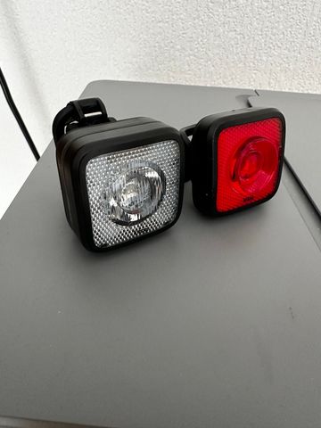 Used Knog Blinder bike — image 2 of 6