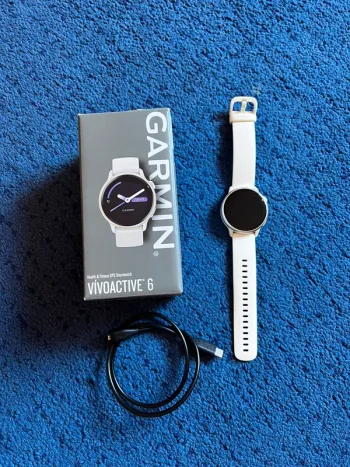 Used Garmin Vivoactive 6 Electronics