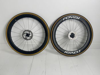 Used Roval Rapide CLX 2 bike — image 2 of 18