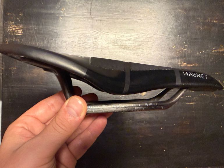 Magnet Saddle 2024 bike usato — immagine 2 di 4