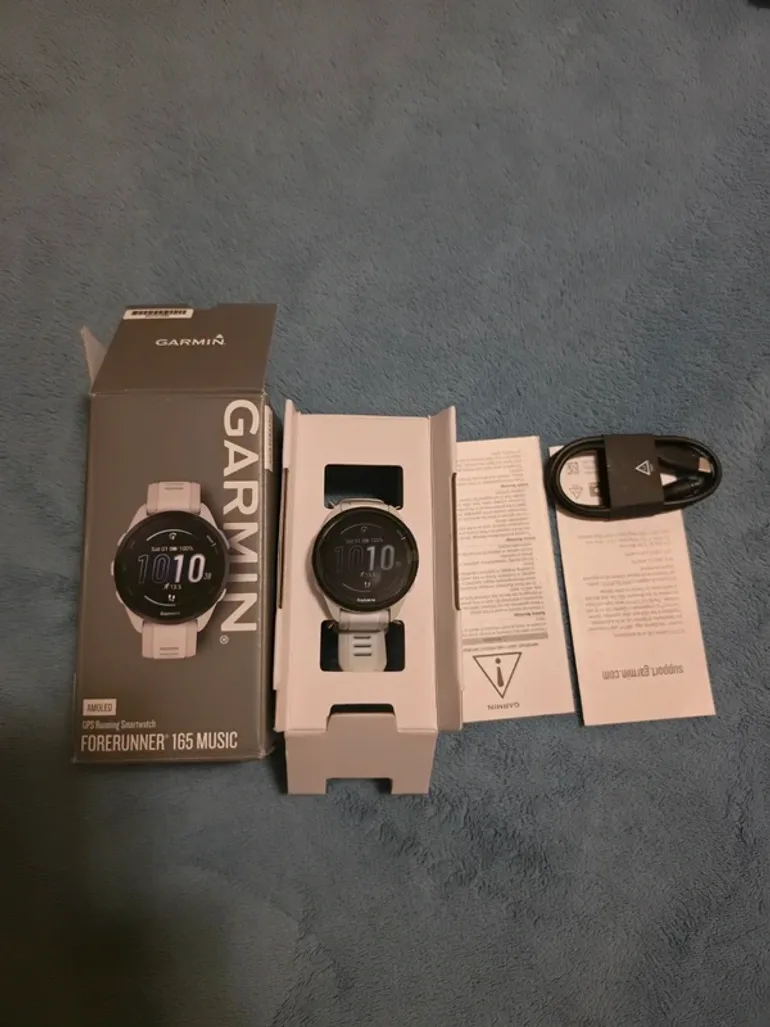 Used Garmin Forerunner 165 Music bike — image 2 of 4
