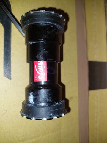 Brugt token TF 24 Ninja Bottom Bracket Drivetrain & Pedals