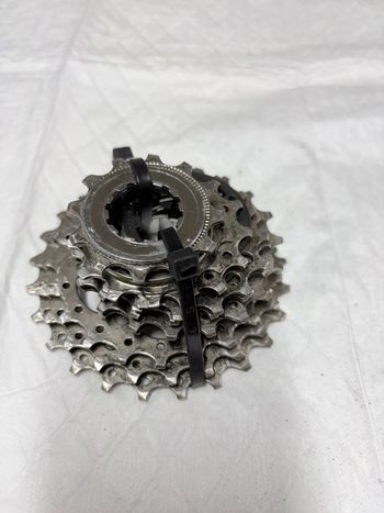 Shimano 9 velocità 12-25 Cassette 2020 Drivetrain & Pedals de segunda mano