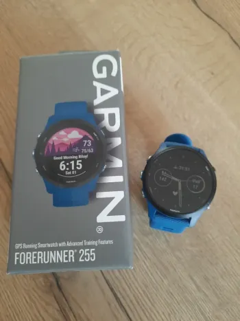 Used Garmin Forerunner 255 Electronics