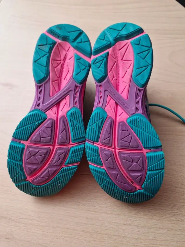 Used Asics GEL-Noosa Tri 11 bike — image 8 of 9