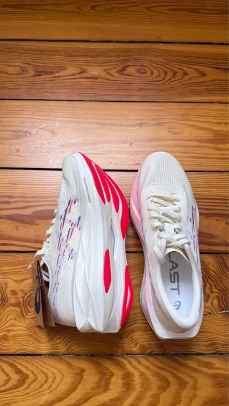 Käytetty Asics Sonicblast bike — kuva 2 / 4