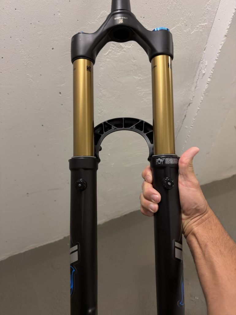 Fox Factory 38 2023 bike usato — immagine 6 di 10