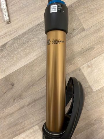 Gebrauchtes Fox Factory 38 2023 bike — Bild 3 von 10