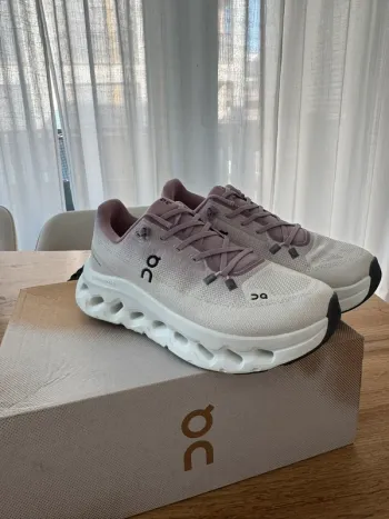 Used On Running Cloudtilt 2 Running Shoes