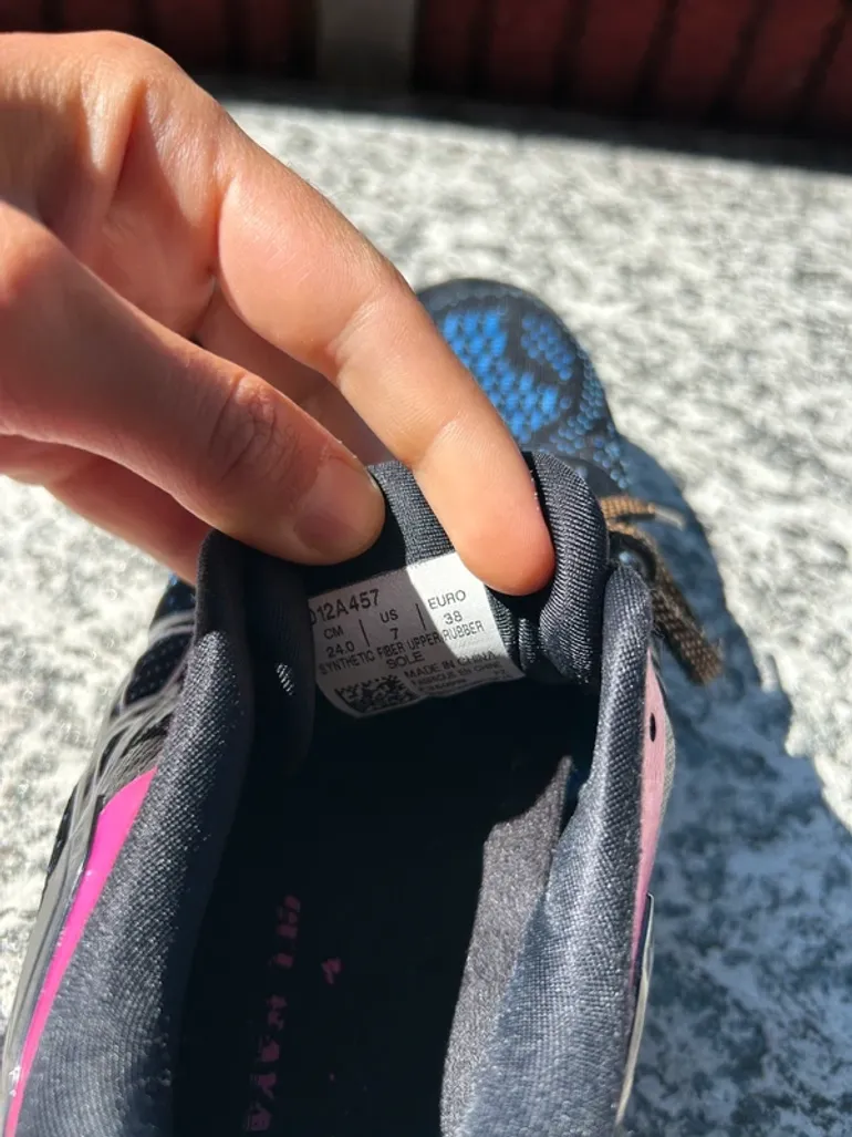 Used Asics Gel-Kayano 26 bike — image 3 of 3