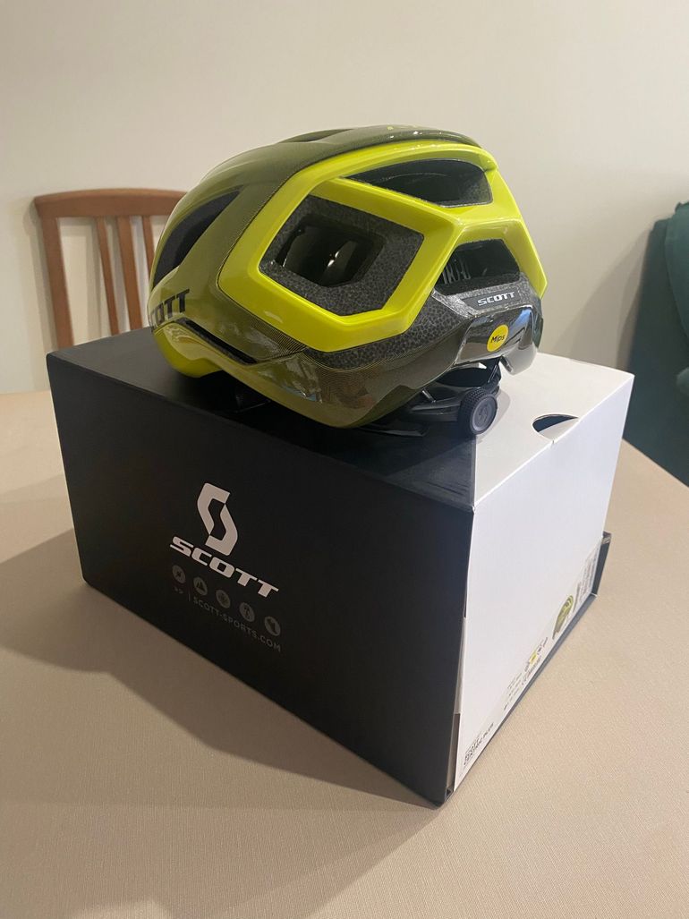 Used Scott Centric Plus Helmet bike — image 2 of 3