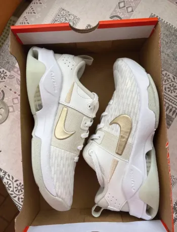Used Nike Air Zoom Running Shoes